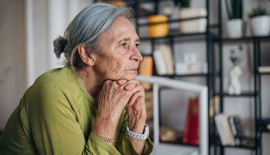 11 subtle signs your ageing mother may be struggling with loneliness - News Karnataka