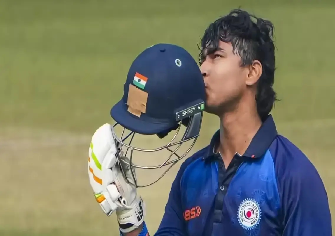 14-year-old Vaibhav Sooryavanshi smashes historic 190 in Vijay Hazare - News Karnataka