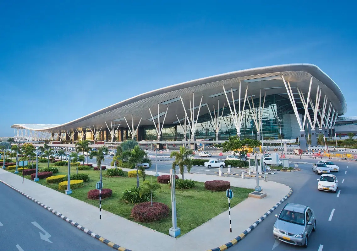 Fog disrupts operations at Bengaluru airport, 48 flights delayed - News Karnataka