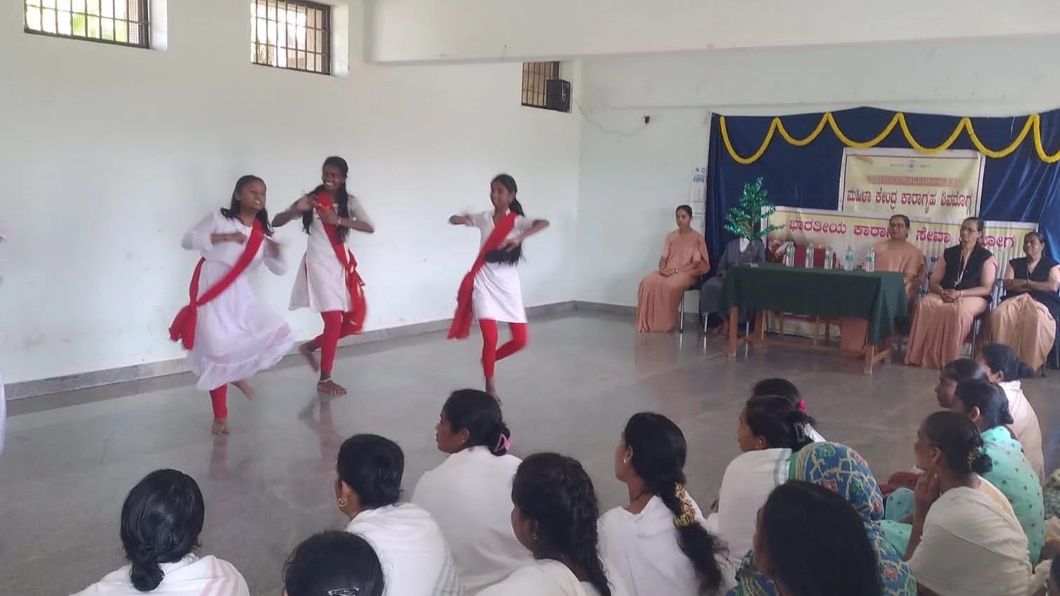 Christmas cheer brings hope to women inmates at Shivamogga prison - News Karnataka