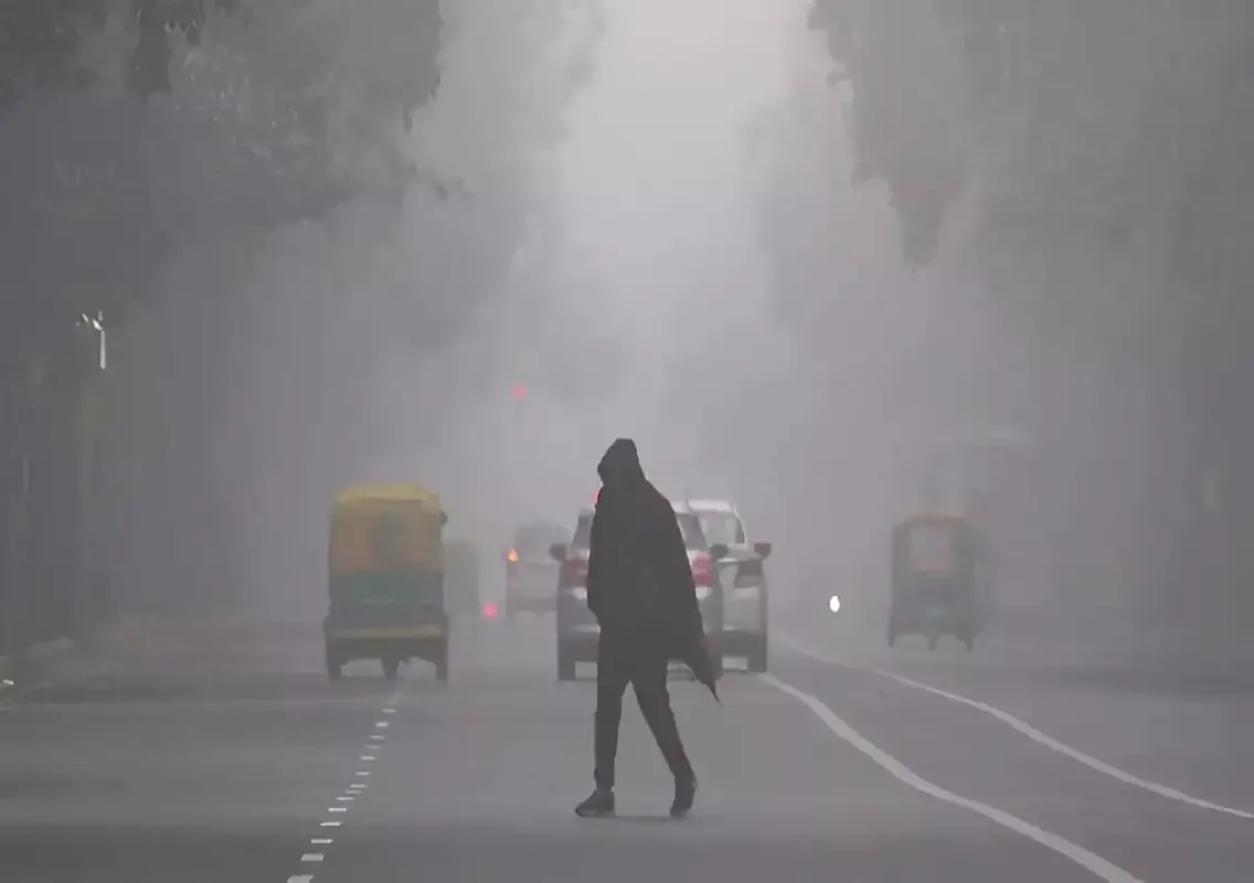 Cyclone Ditwah brings chilly weather and light rain to Bengaluru this week - News Karnataka