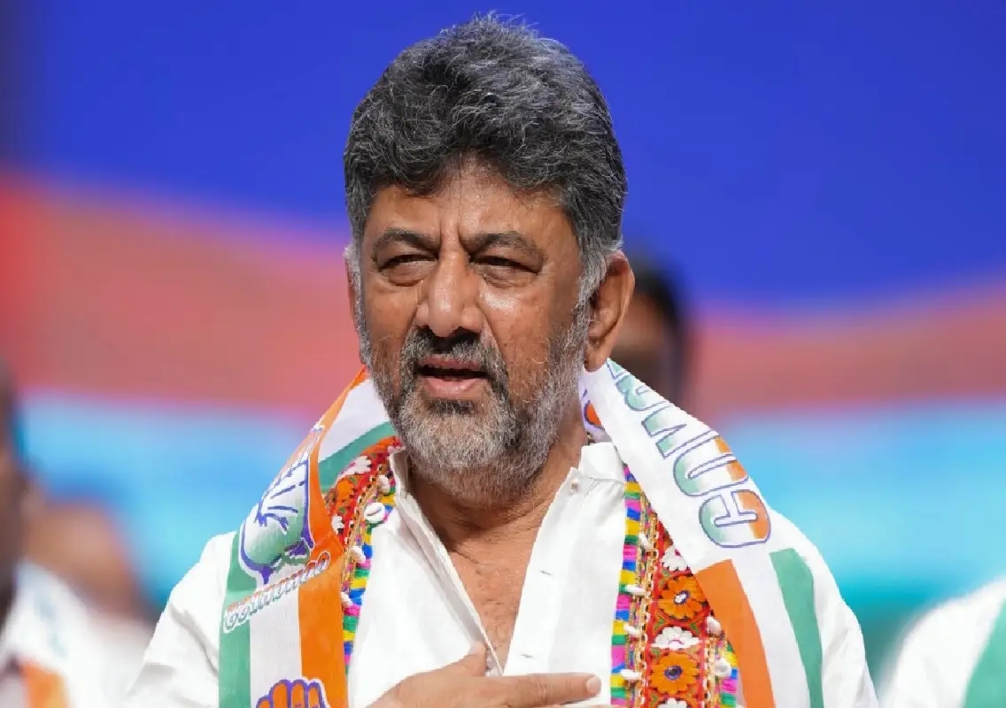 DK Shivakumar rebuts Pinarayi Vijayan’s ‘bulldozer raj’ charge - News Karnataka