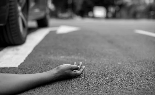Delhi teen dies after fall from plastic shed, family alleges foul play - News Karnataka