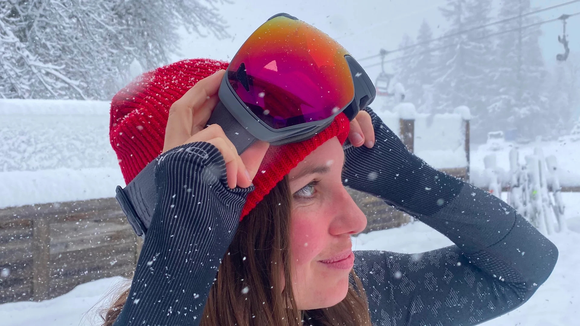 Experts warn trekkers to protect their eyes during winter travel on snowy trails - News Karnataka