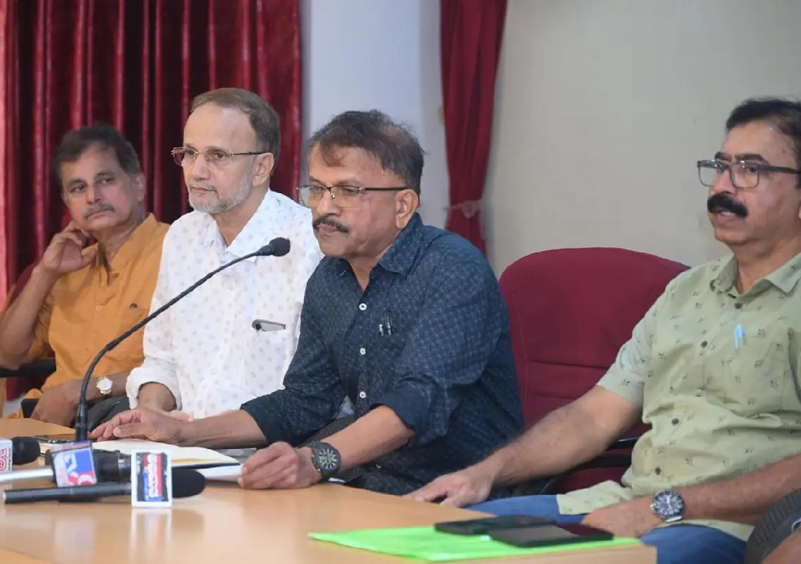 Former MCF employees oppose company name change - News Karnataka