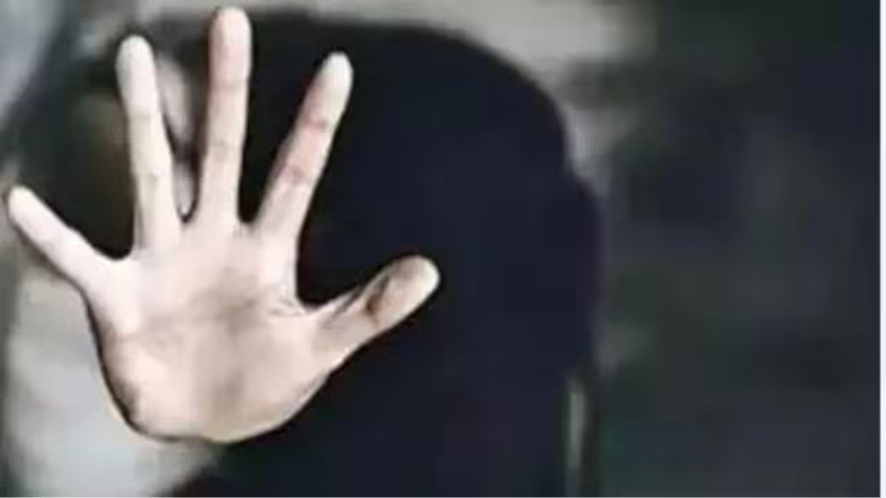 Nurse gang-raped after knocking on wrong hotel room; three arrested - News Karnataka