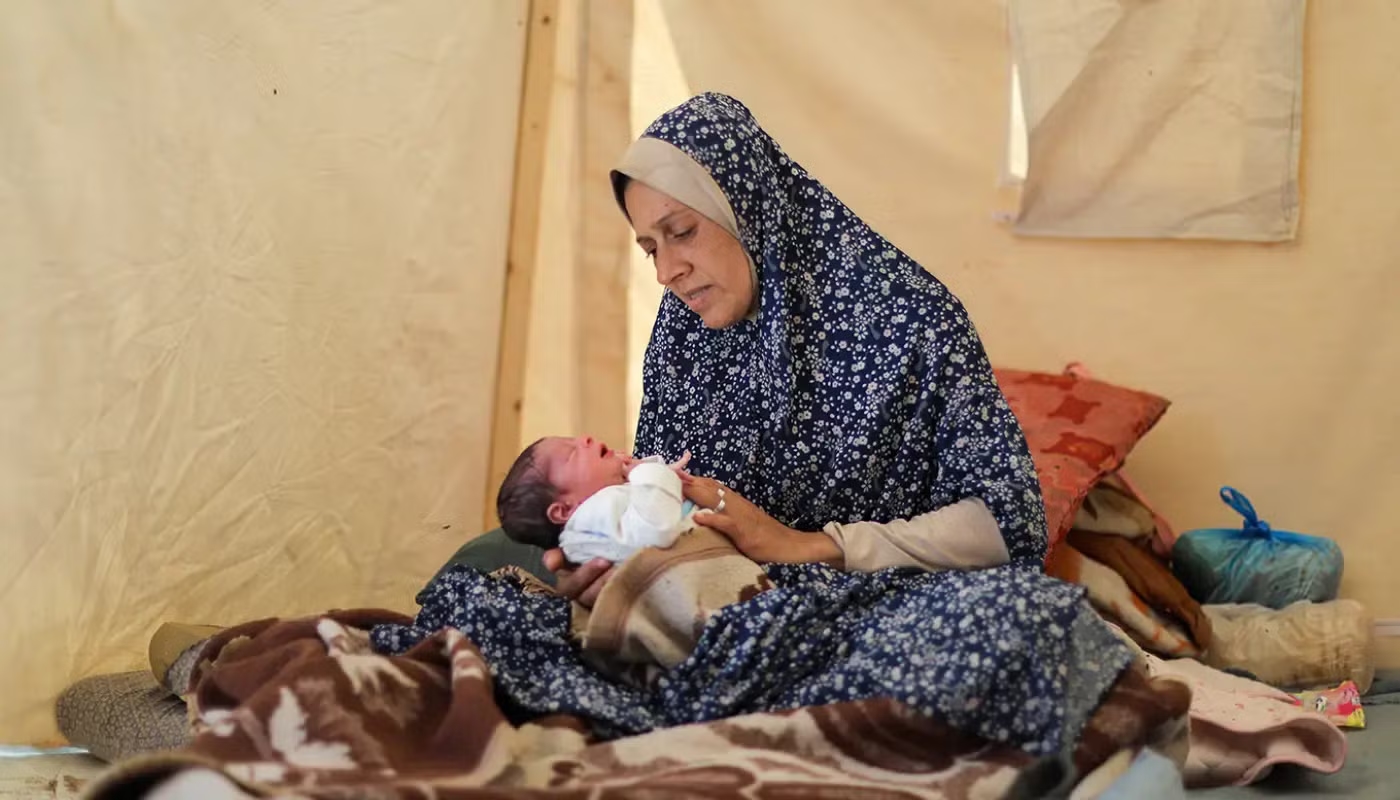 Pregnant through war: Gaza mother’s struggle to give birth amid bombs and hunger - News Karnataka
