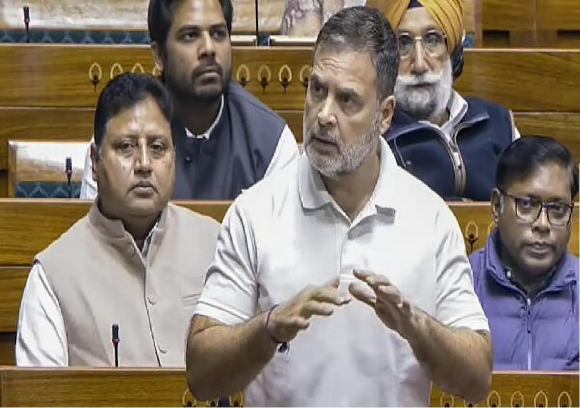 Rahul Gandhi slams VB-G RAM G Bill as “anti-village, anti-poor” - News Karnataka