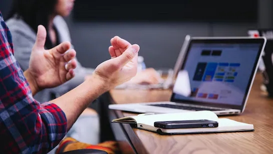 Reddit post on health scare sparks debate on toxic work culture - News Karnataka