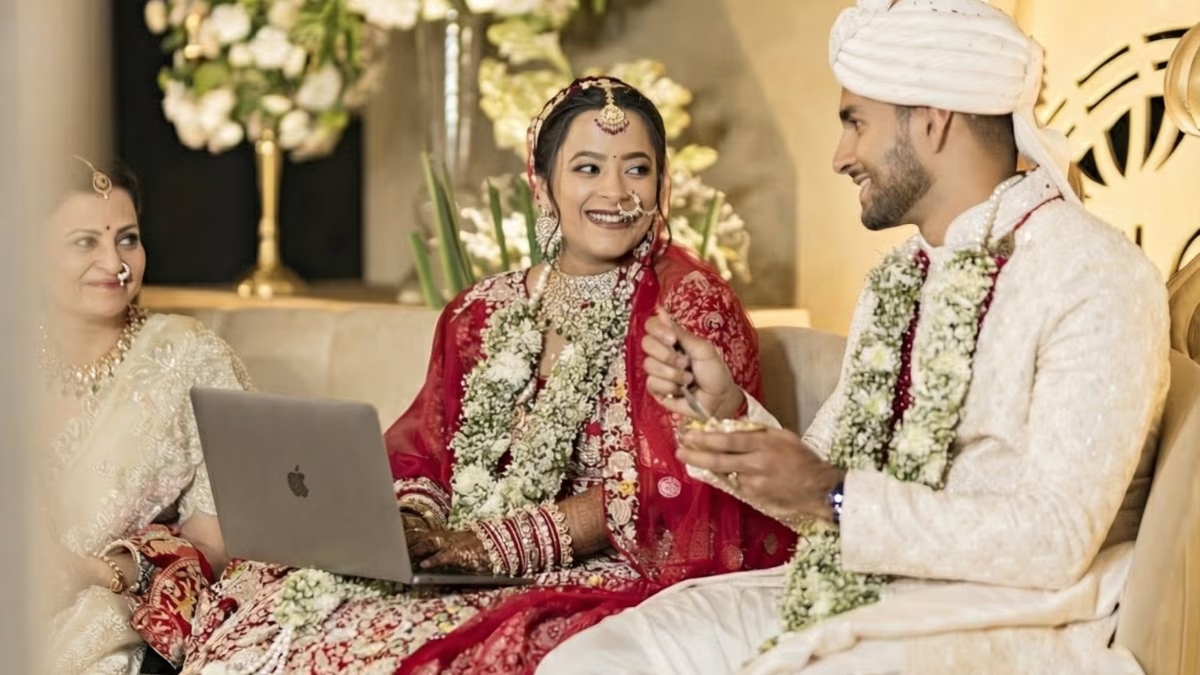 Startup reality: CEO shares sister fixing bug minutes after wedding - News Karnataka
