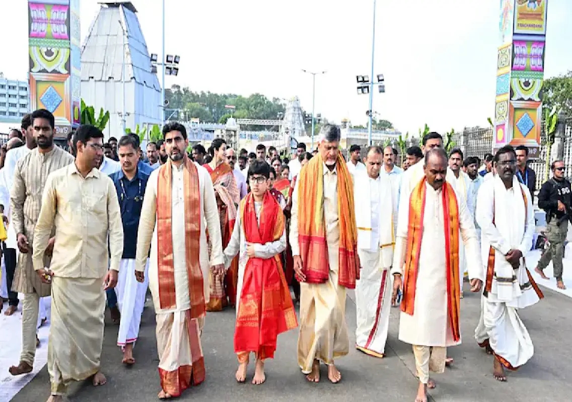TTD silk shawls scam triggers political row in Andhra Pradesh - News Karnataka