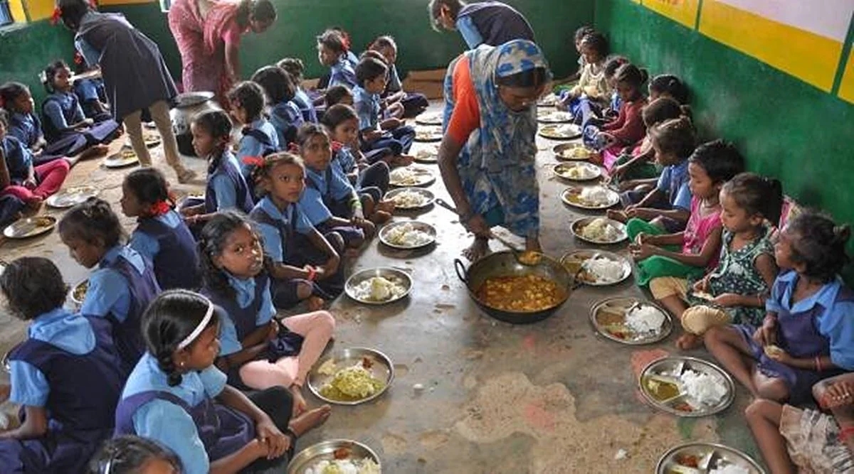 Teachers forced to fund eggs as prices soar, straining midday meals in Karnataka - News Karnataka