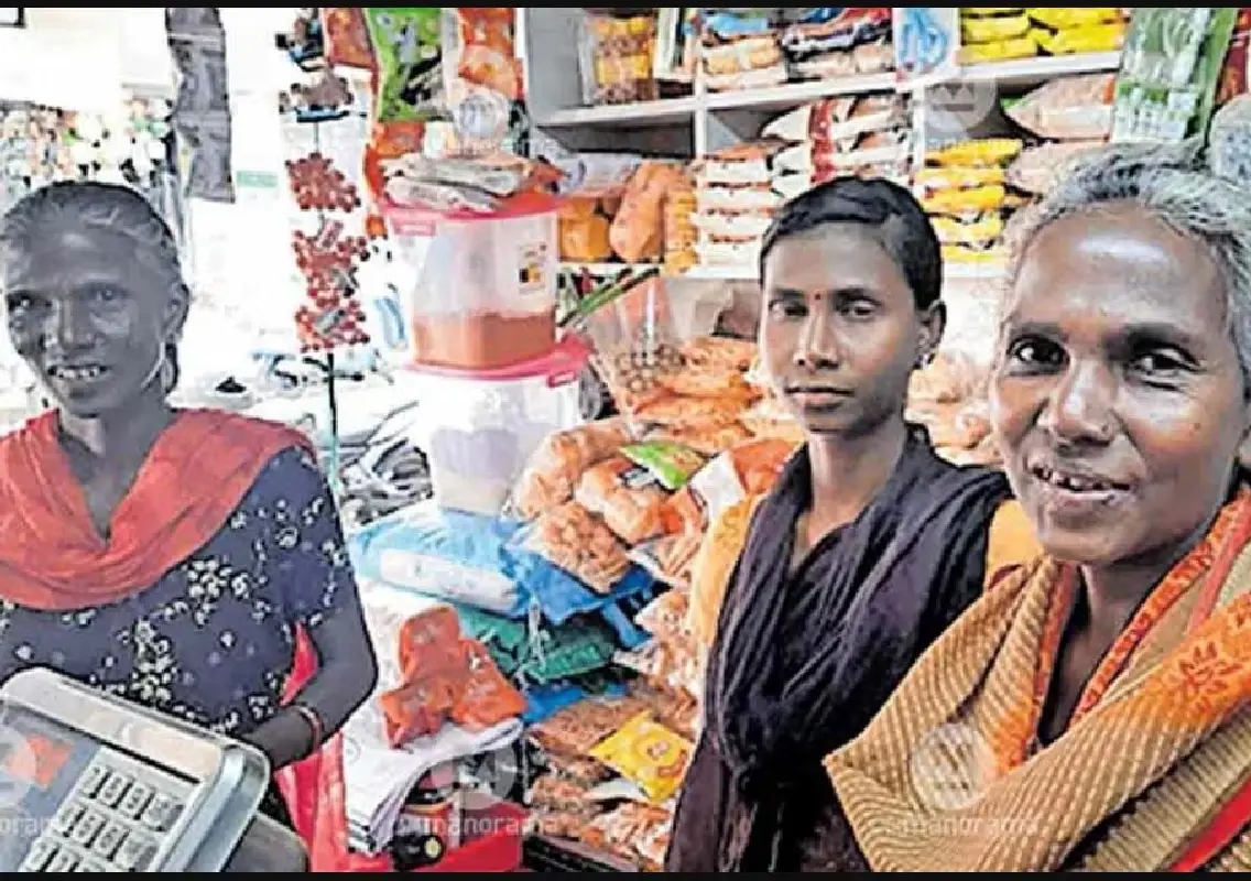 Three women return lost pension money to relieved senior - News Karnataka