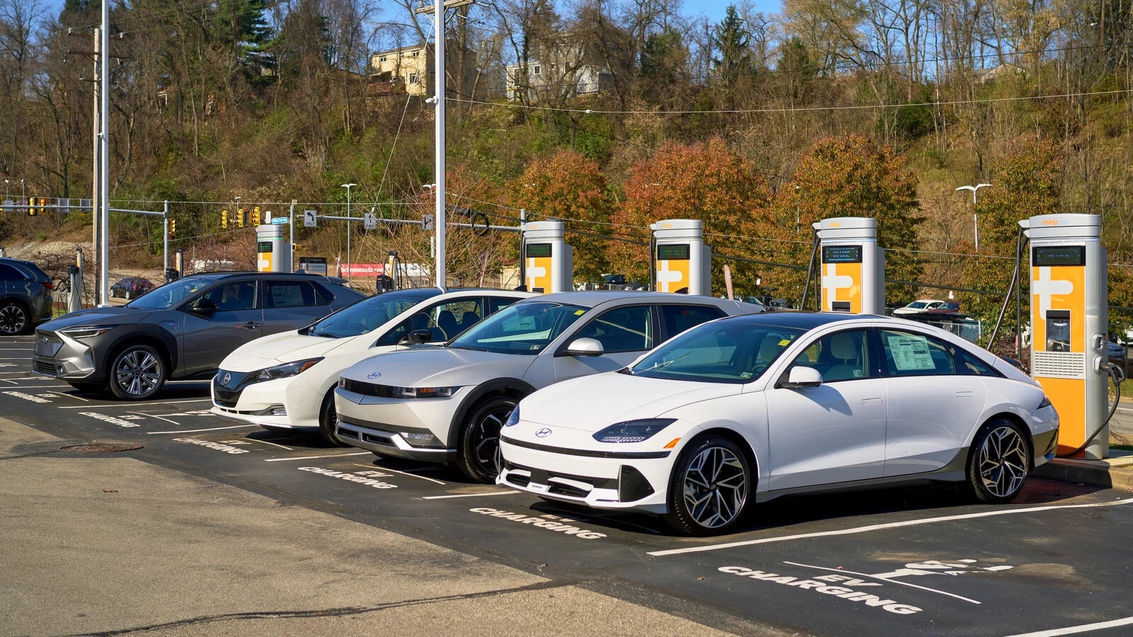 US auto industry turns realistic on electric vehicles as demand slows - News Karnataka