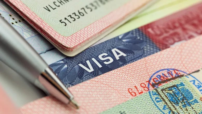 US family’s ‘worst visa experience’ video puts Sri Lanka immigration under glare - News Karnataka