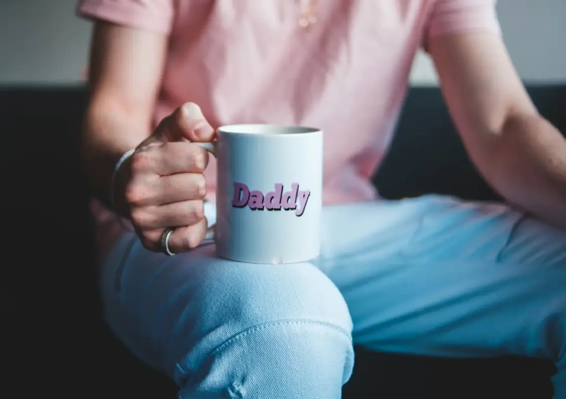 Father's late-night support to daughter sparks warm reactions - News Karnataka