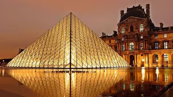 Water leak damages hundreds of artefacts in Louvre’s Egyptian wing - News Karnataka