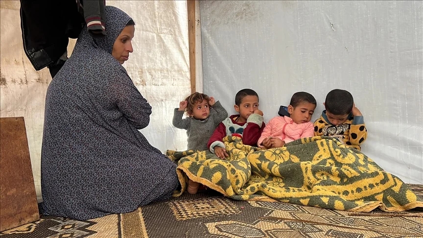 Winter storms deepen humanitarian crisis for displaced families in Gaza - News Karnataka