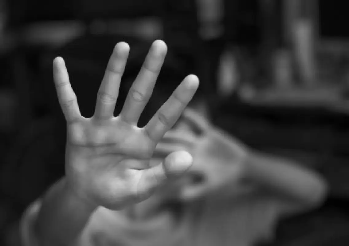 Young doctor allegedly molested while returning from duty late at night - News Karnataka