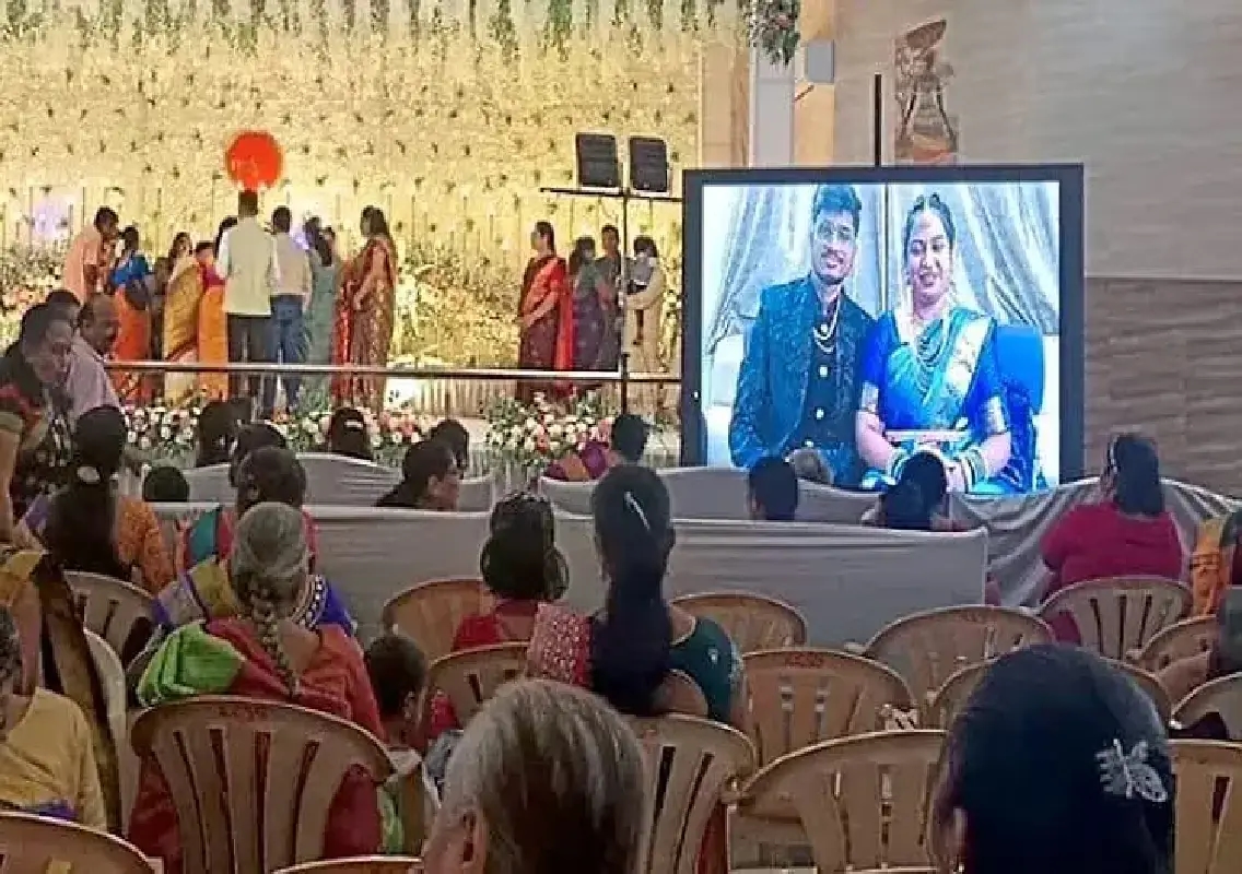 IndiGo flight cancellations strand passengers, bride and groom miss own reception: WATCH - News Karnataka