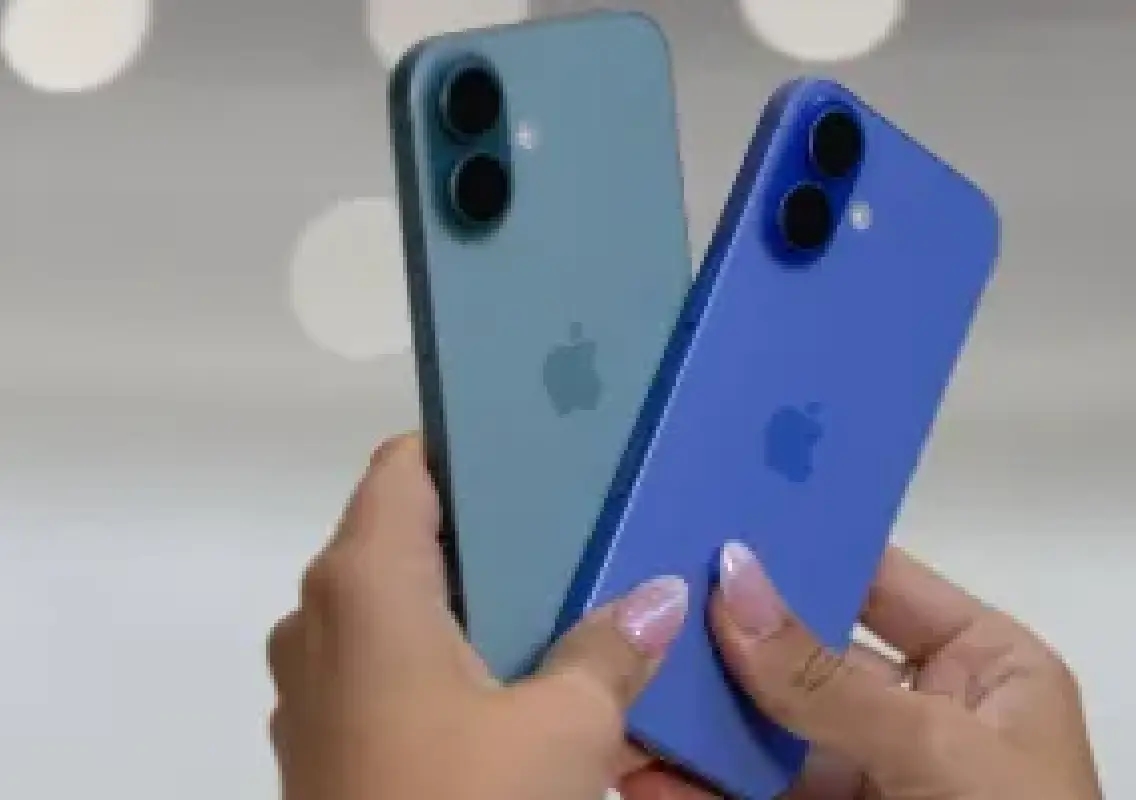 iPhone Air receives over ₹12,000 discount at Vijay Sales - News Karnataka