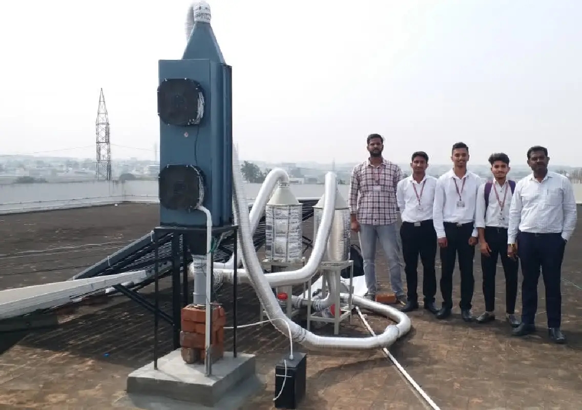 BIET Davanagere students develop device that generates clean drinking water from air - News Karnataka