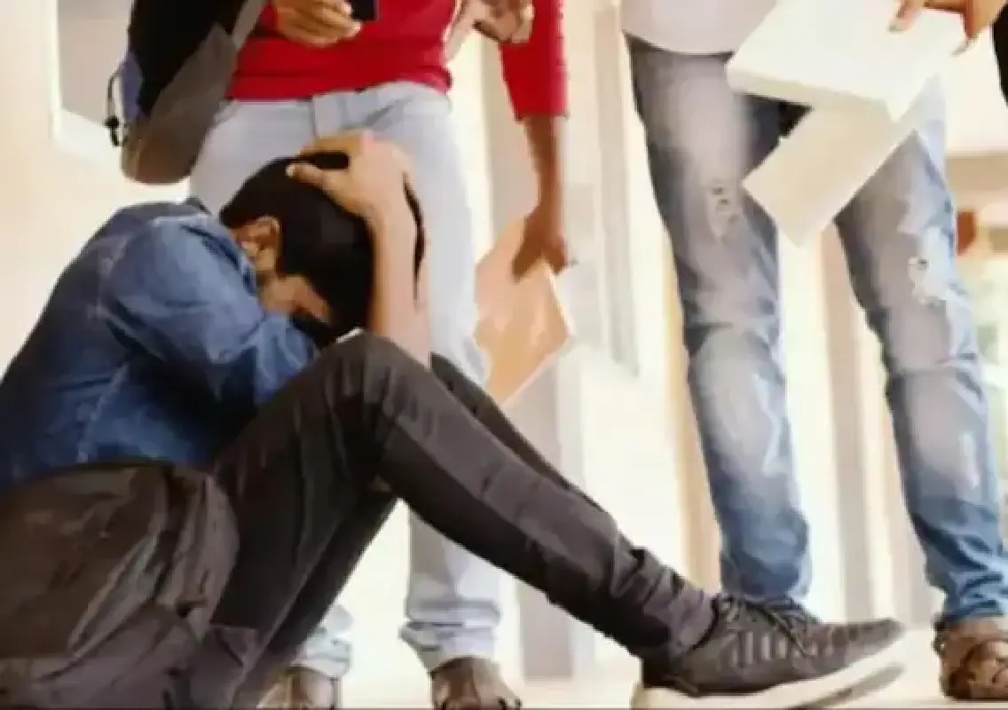 BAMS student’s death sparks murder claim, FIR filed against seniors, college - News Karnataka