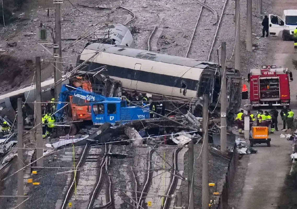 Barcelona commuter train crash kills one, injures dozens - News Karnataka