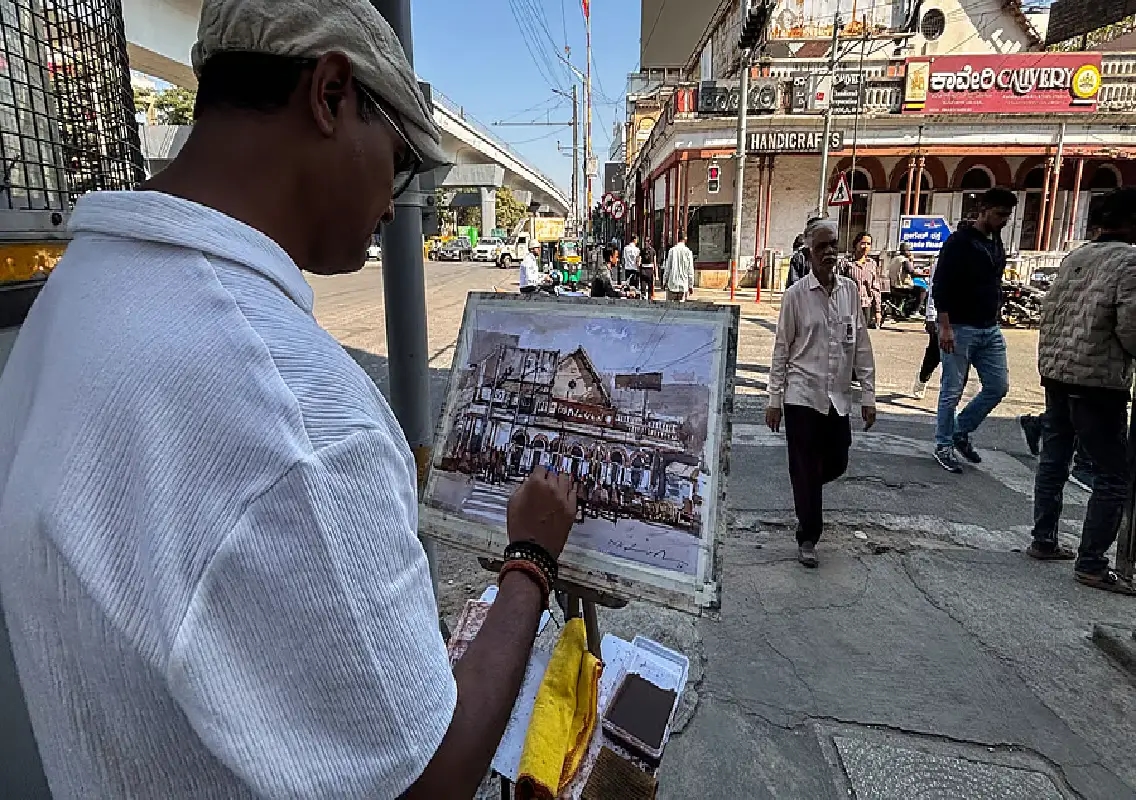 Bengaluru artist paints city’s soul one watercolour at a time - News Karnataka