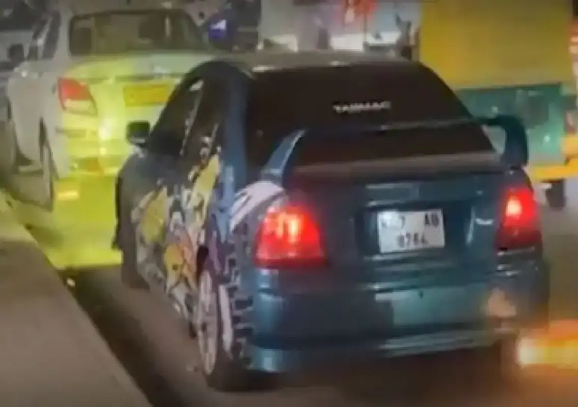 Bengaluru police fine modified Honda City ₹1.1 lakh for road stunts: WATCH - News Karnataka