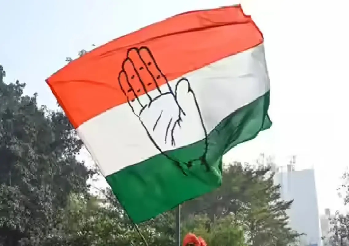 Congress seeks action against Udupi DC over alleged RSS flag display - News Karnataka
