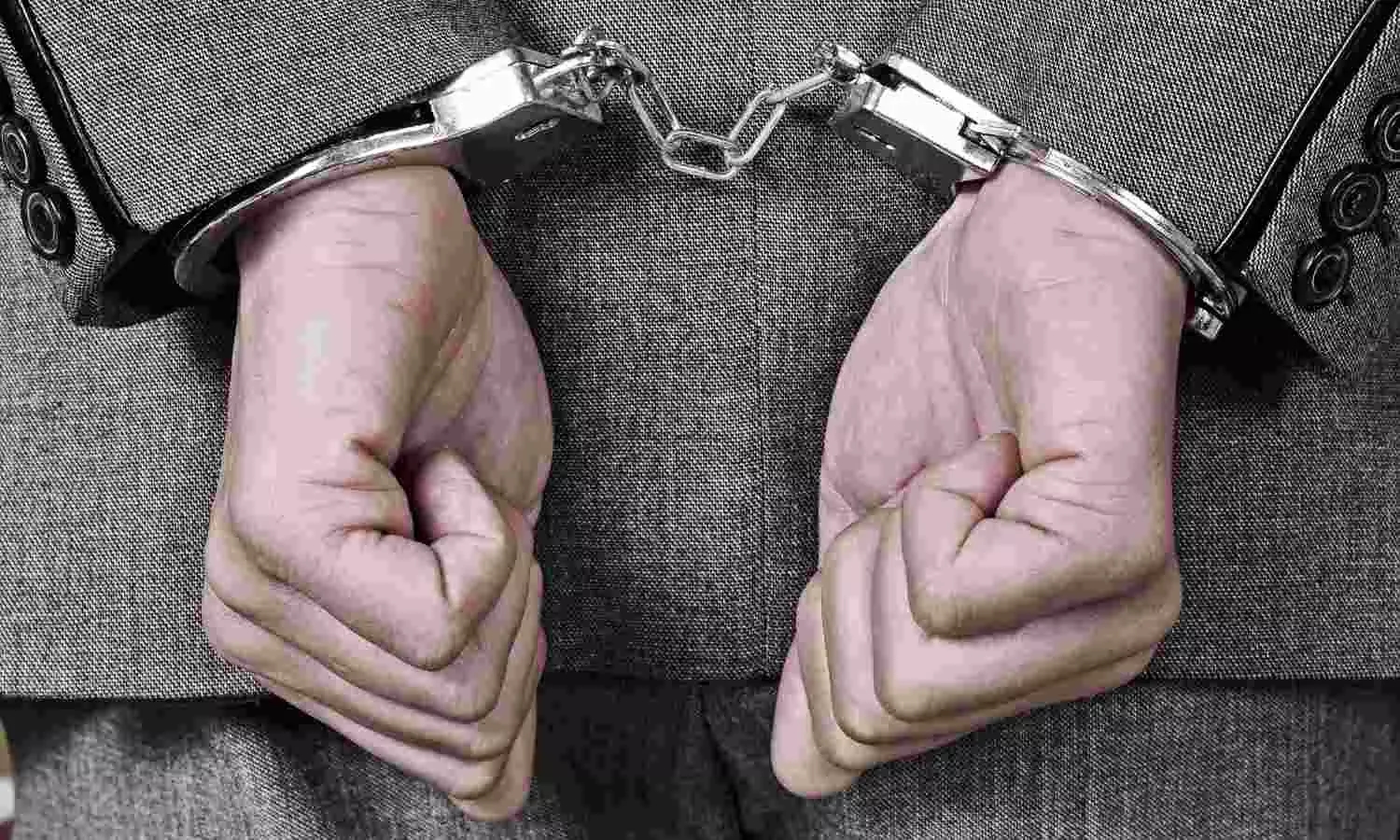 Doctor, dental student among seven held in major drug bust in Kerala - News Karnataka