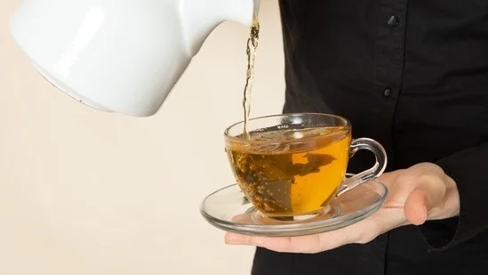 Doctors warn against ‘hot tea challenge’ trending on social media - News Karnataka
