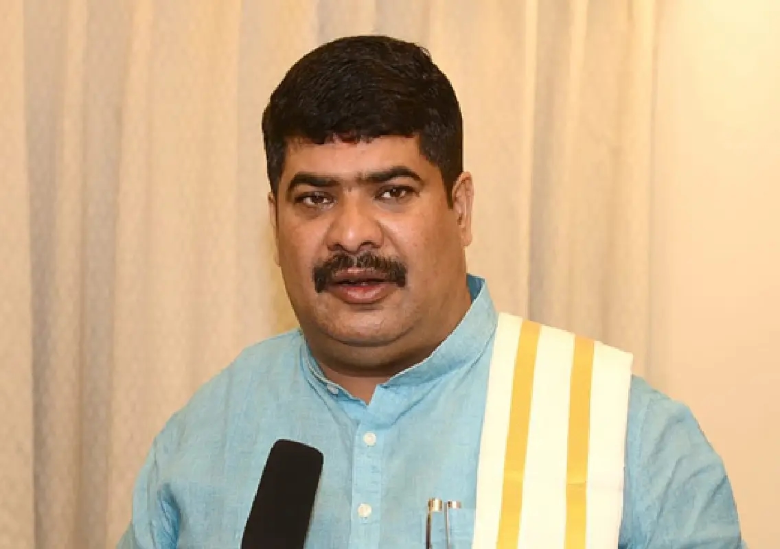 Drinking water shortage hits several MCC wards, says Vedavyas Kamath - News Karnataka