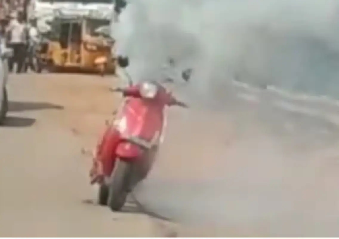 E-scooter battery blast kills man while charging at home - News Karnataka