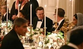Elon Musk meets Donald Trump for dinner, signals thaw in strained ties - News Karnataka