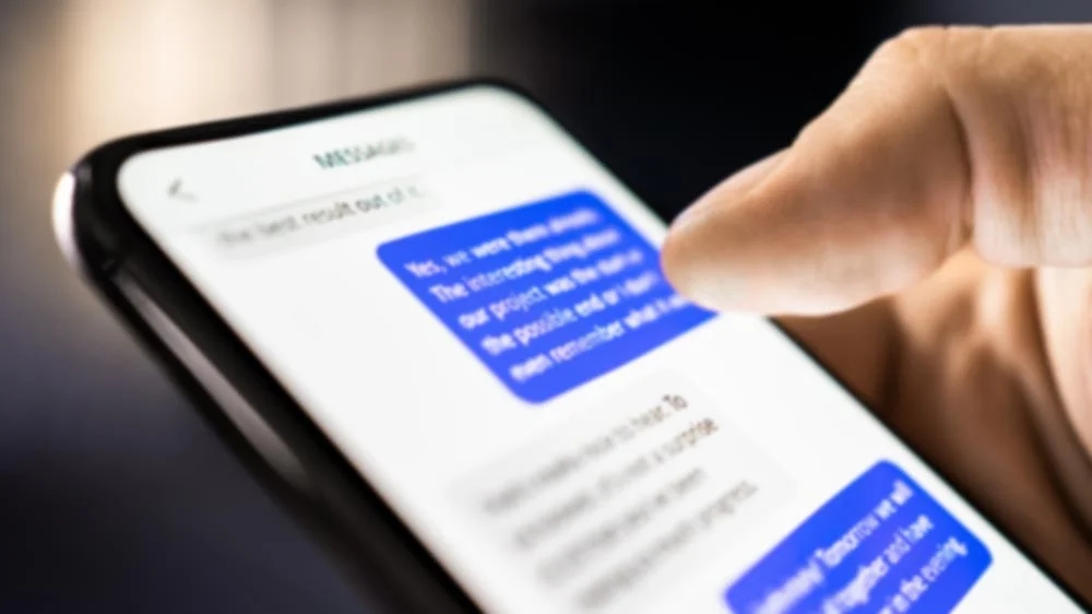 Fake boss text scam on the rise: key signs every employee must watch - News Karnataka