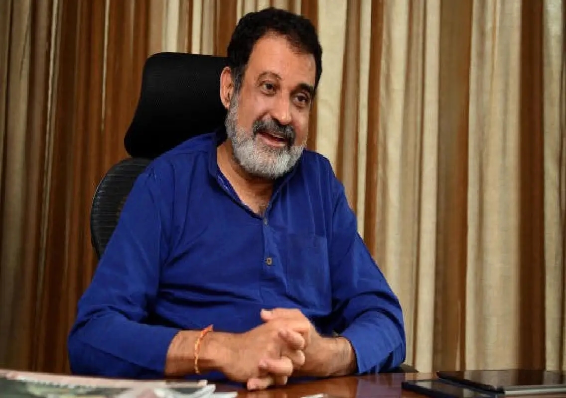 Mohandas Pai challenges Ramalinga Reddy over Bengaluru bus crisis - News Karnataka