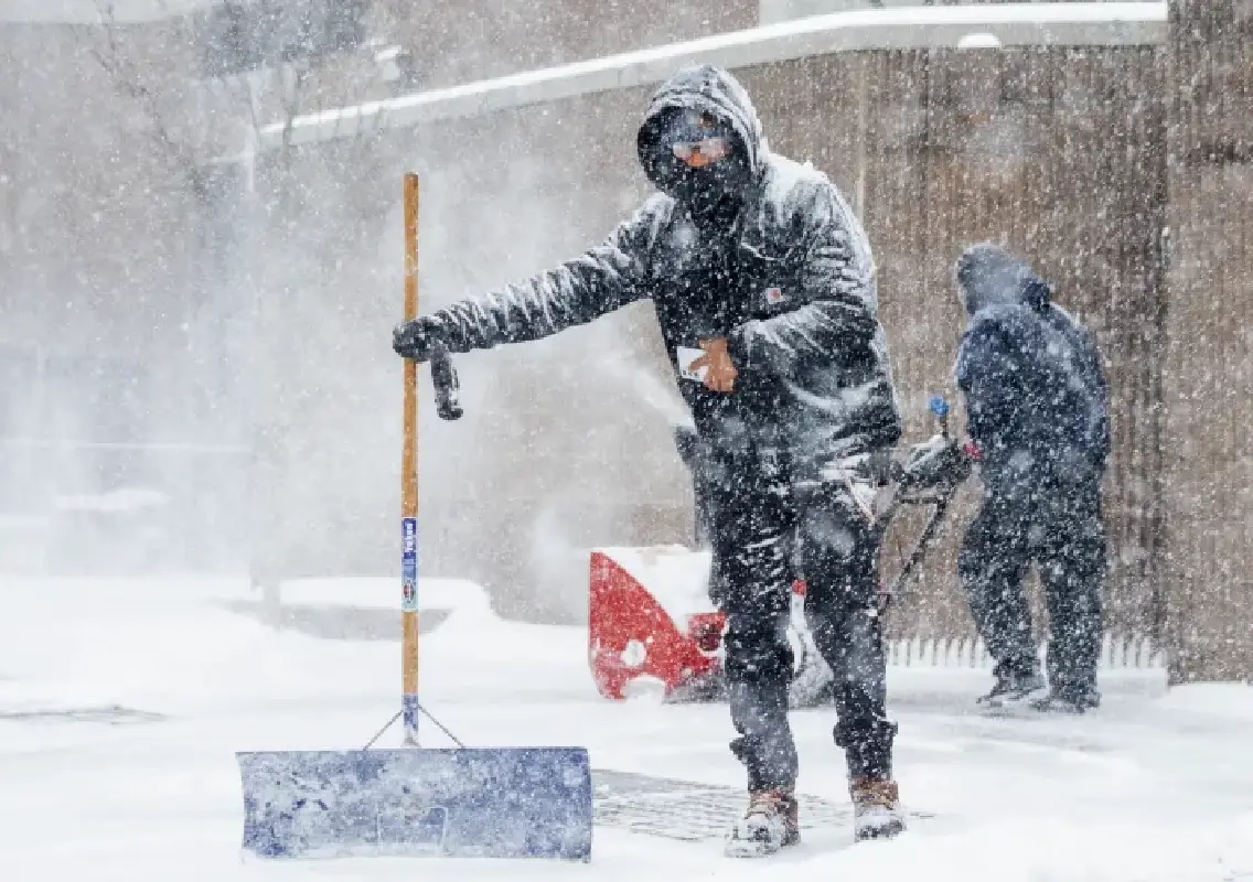 Monster winter storm kills 10 in US, millions face power cuts and deep freeze - News Karnataka
