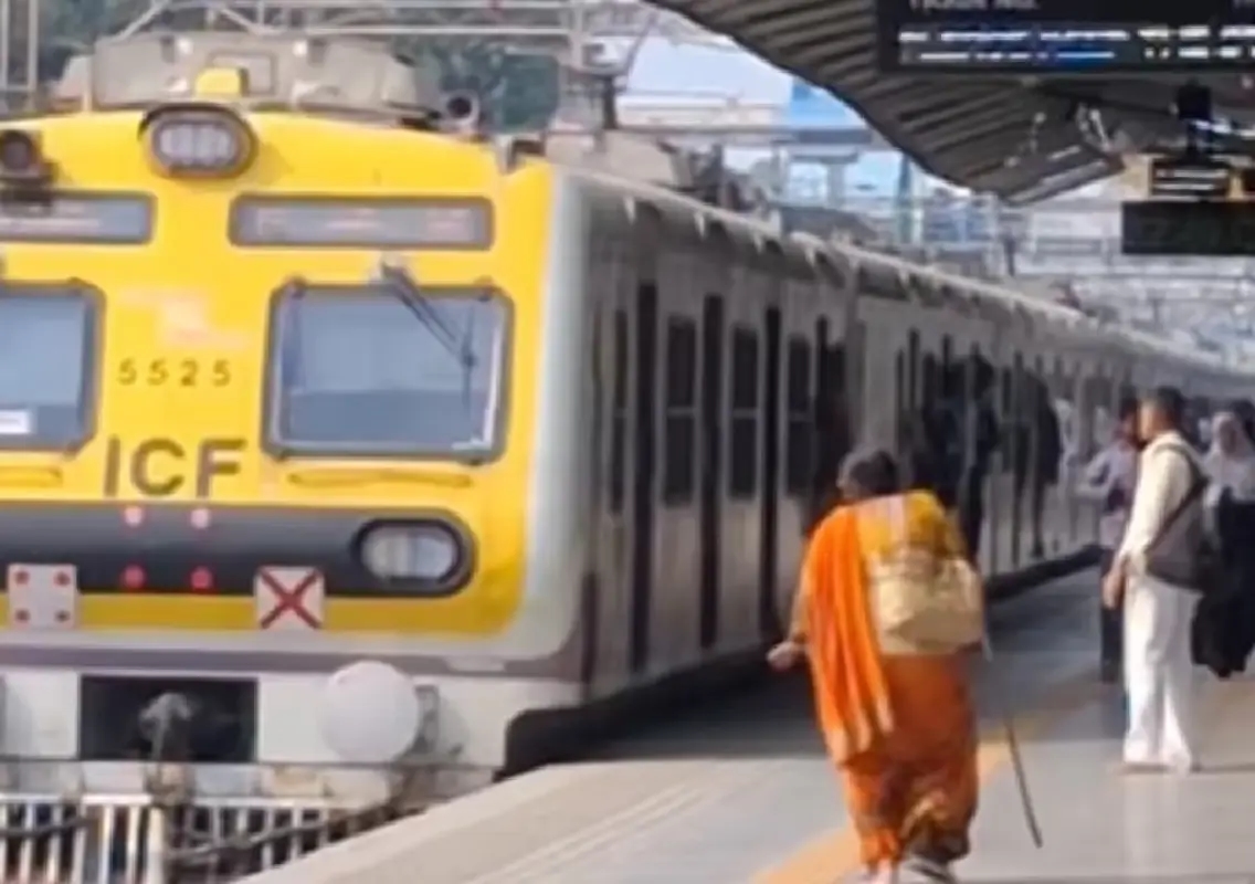 Mumbai local driver’s act of kindness stops train, wins hearts online - News Karnataka