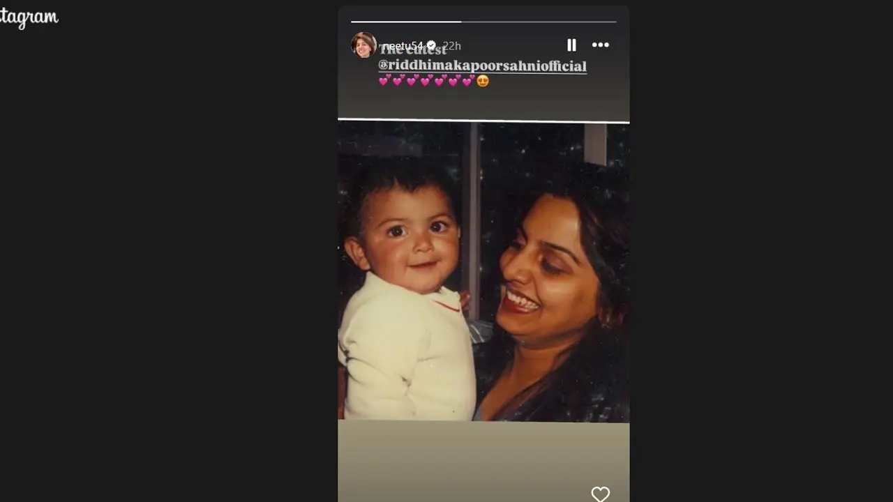 Neetu Kapoor shares adorable throwback with daughter Riddhima - News Karnataka