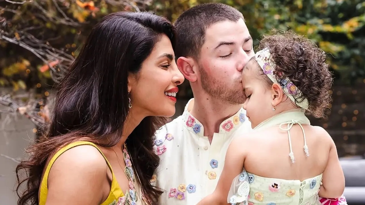 Priyanka Chopra’s Mother’s Day video with Malti still melts hearts - News Karnataka