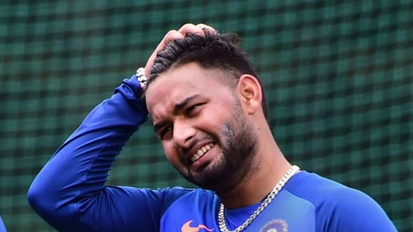 Rishabh Pant ruled out of ODI series with oblique muscle tear - News Karnataka