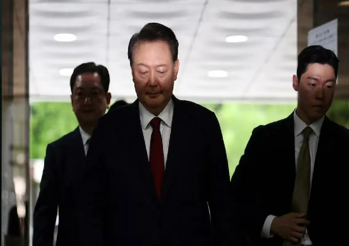 South Korea’s Yoon faces death penalty threat over martial law crisis - News Karnataka