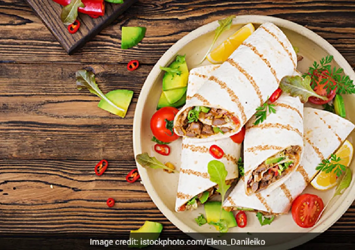 Sweet shawarma twist from Delhi food truck leaves internet divided - News Karnataka