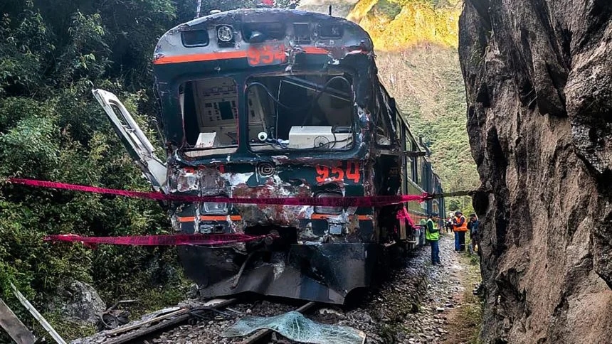 Train crash near Machu Picchu kills worker, injures 30 tourists - News Karnataka