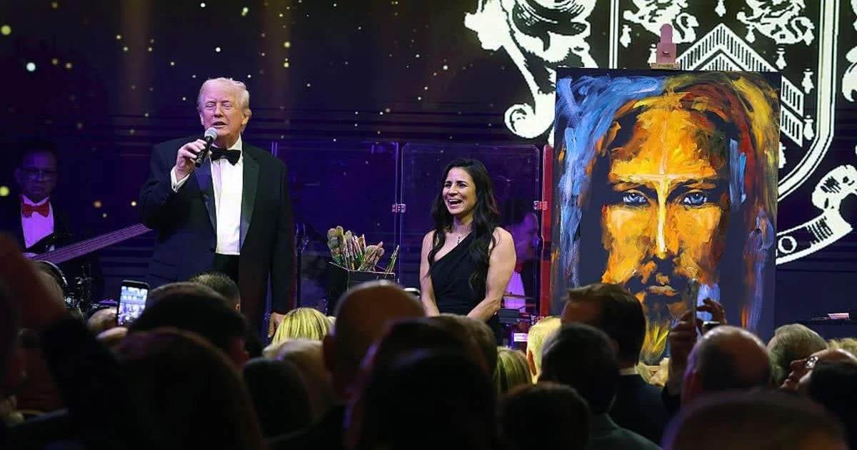 Trump marks New Year at Mar-a-Lago with live Jesus painting auctioned for charity - News Karnataka