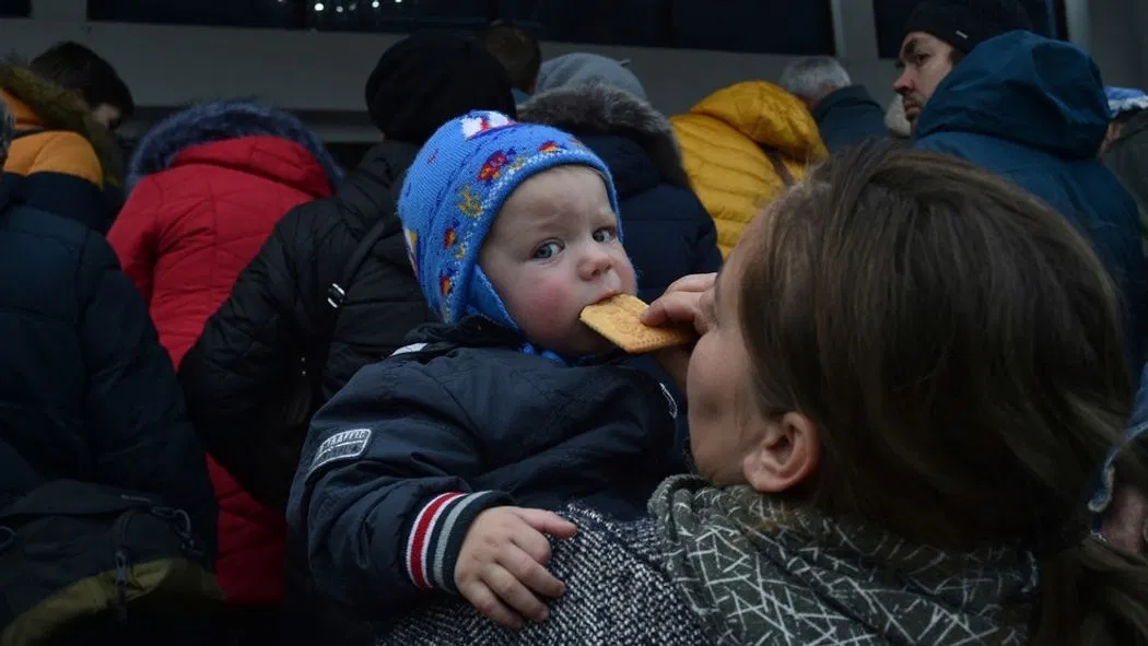 Ukraine orders evacuation of 3,000 children amid Russian advance - News Karnataka