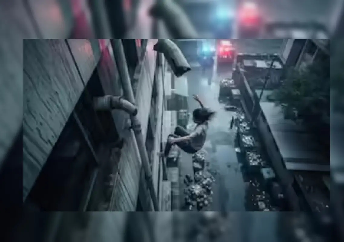 Woman dies after fall from eighth floor in South Delhi - News Karnataka