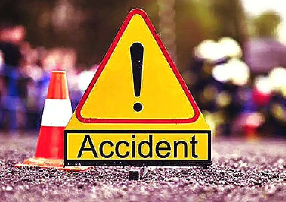 Woman dies after falling from scooter in Jaipur, husband alleges rash driving - News Karnataka